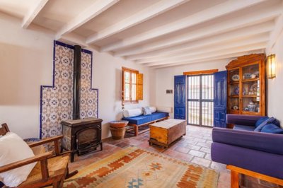 Comares-Malaga-Townhouse-Garden-4