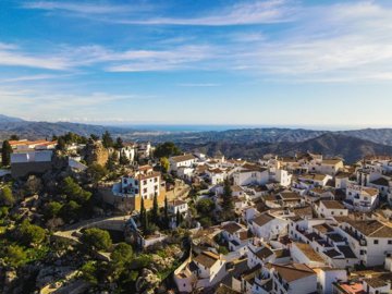 Comares-Malaga-Townhouse-Garden-drone