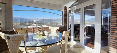 For sale house in Los Romanes Viñuela (33)