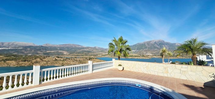 Image No.2-Villa de 3 chambres à vendre à Vinuela