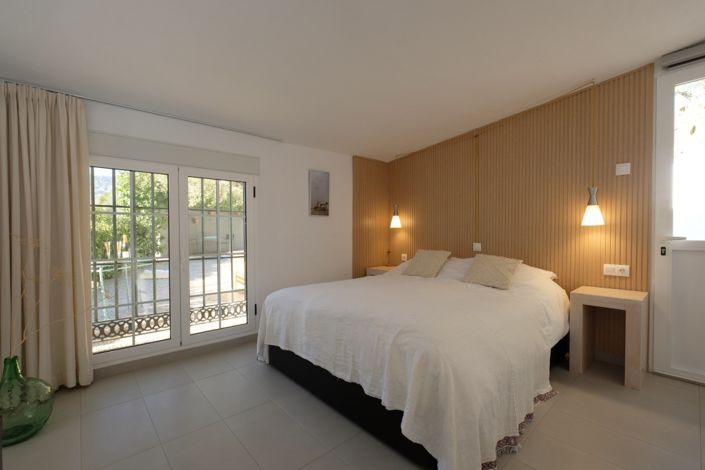 Image No.19-Villa de 5 chambres à vendre à Ríogordo