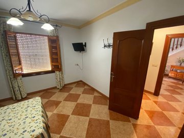 4b6622f4-6df0-4287-8969-ec1fa611fa6c