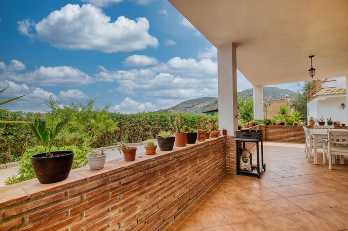 Image No.7-4 Bed Property for sale