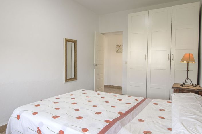 Image No.12-Villa de 9 chambres à vendre à Ríogordo