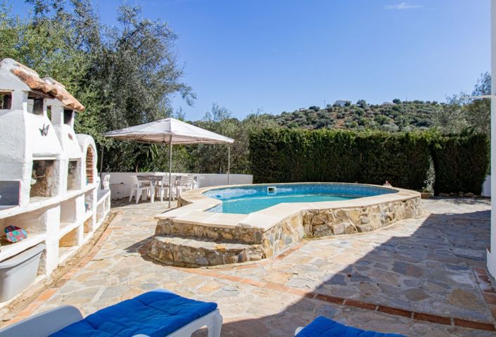 Image No.5-5 Bed Property for sale