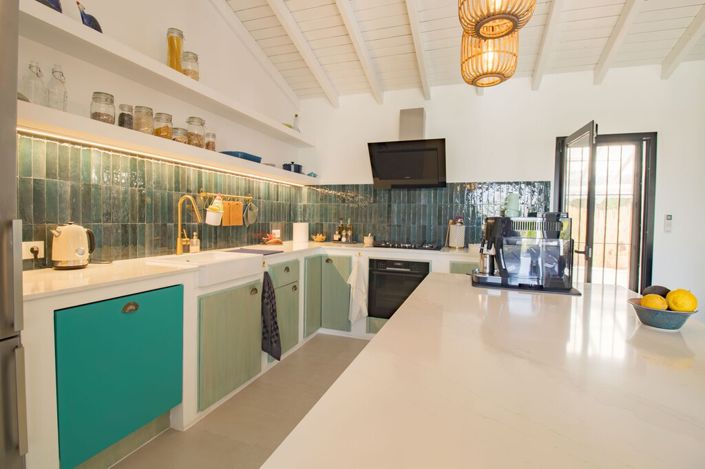 Image No.14-2 Bed Property for sale