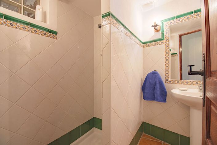 Image No.10-3 Bed Townhouse for sale