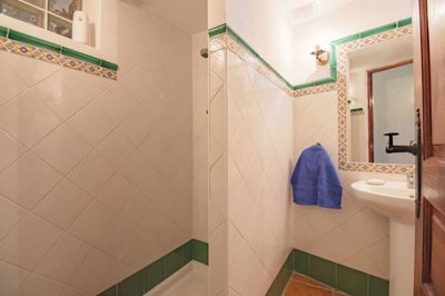 Riogordo-Malaga-Townhouse-Pool-Patio-Holiday6