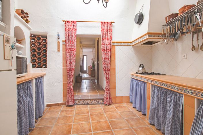 Image No.3-3 Bed Townhouse for sale