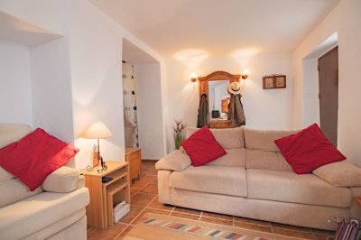 Riogordo-Malaga-Townhouse-Pool-Patio-Holiday3