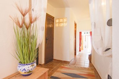 Riogordo-Malaga-Townhouse-Pool-Patio-Holiday4