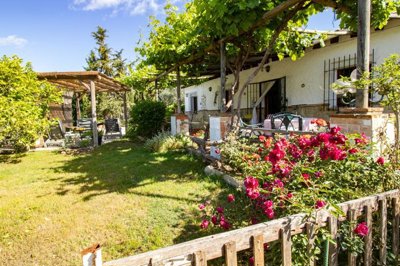 Riogordo-Countyhome-Pool-Jacuzzi-Garden-Holiday-Guesthouse20