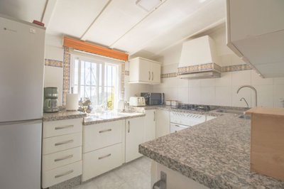 Comares-Countryhome-Holidayhome-Pool-Holiday5