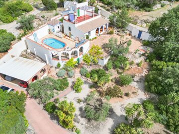 Comares-Countryhome-Holidayhome-Pool-Holiday-Drone1