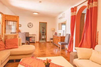 Comares-Countryhome-Holidayhome-Pool-Holiday3