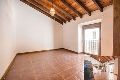 Almachar-Townhouse-View-Holidayhome-Patio6---Pedra