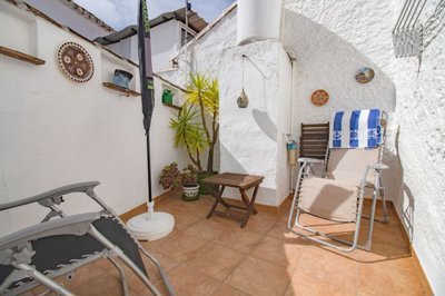Colmenar-Townhouse-Patio-Malaga10