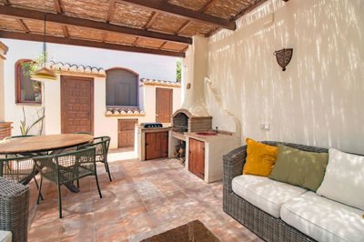 Almogia-Malaga-Garden-View-Holidayhome6