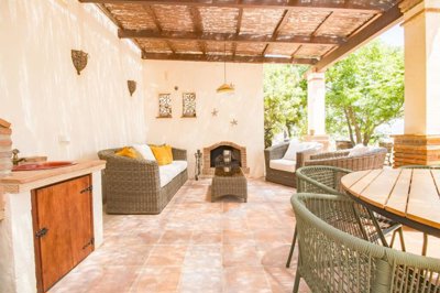 Almogia-Malaga-Garden-View-Holidayhome8