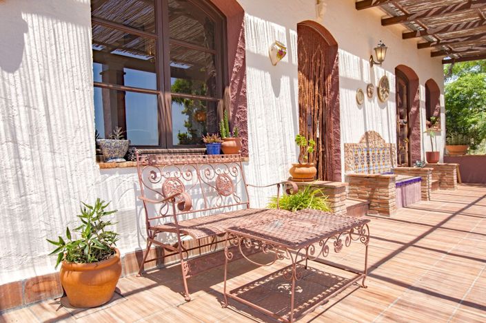 Image No.17-3 Bed Property for sale