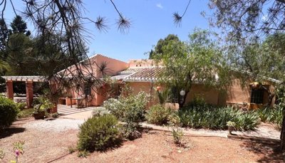 exclusive-villa-two-homes-pool-panoramic-views22