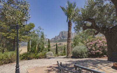 exclusive-villa-two-homes-pool-panoramic-views41