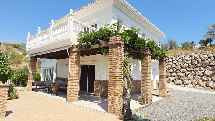 Image No.4-5 Bed Property for sale