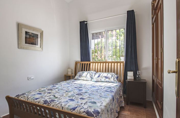 Image No.17-3 Bed Villa for sale