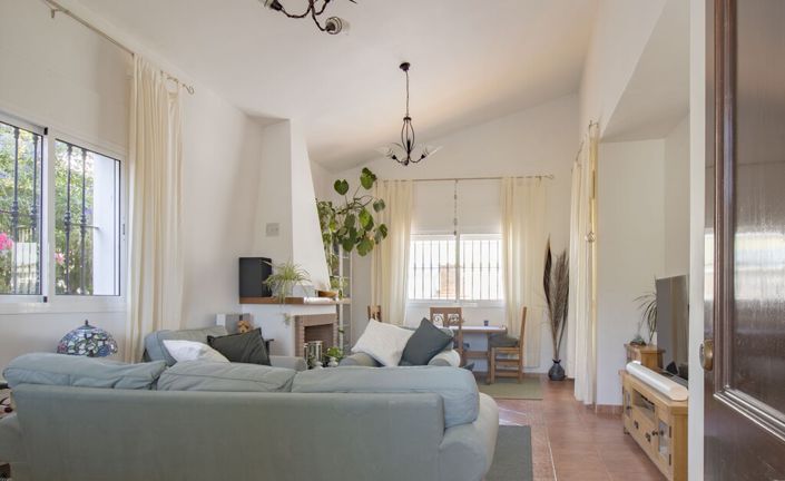 Image No.9-3 Bed Villa for sale