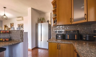 villa-colmenar-perfect-condition-3-bedroom-2-bathroom-pool-views-2