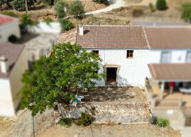 renovation-project-cortijo-riogordo-courtyard-semi-detached-facade