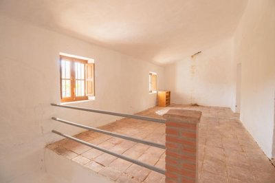 renovation-project-cortijo-riogordo-courtyard-semi-detached-facade-Malaga-9