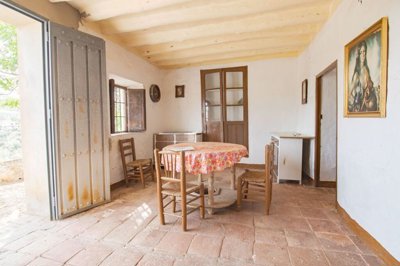 renovation-project-cortijo-riogordo-courtyard-semi-detached-facade-Malaga-2