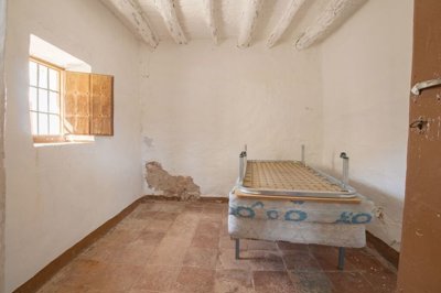 renovation-project-cortijo-riogordo-courtyard-semi-detached-facade-Malaga-6