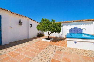 Riogordo-Villa-Pool-Olivegrove-Views-Holidayhome31