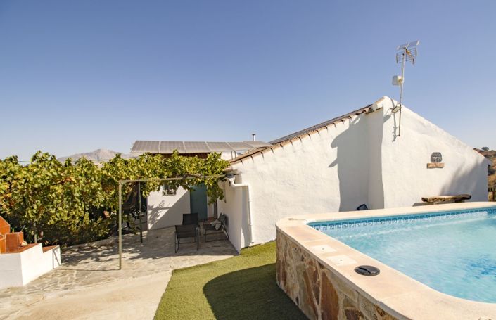 Image No.4-5 Bed Property for sale