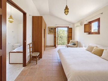 exclusive-country-estate-alcaucin-axarquia-14.jpg