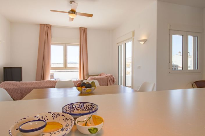 Image No.14-3 Bed Townhouse for sale