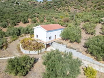 Riogordo-Malaga-Countryhome-Villa-33.jpg