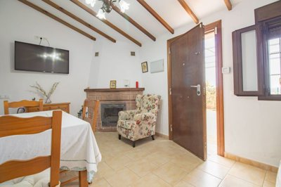 Riogordo-Malaga-Countryhome-Villa-7.jpg