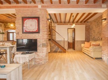 Riogordo-Malaga-Townhouse-Patio-Town-2.jpg