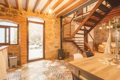 Riogordo-Malaga-Townhouse-Patio-Town-5.jpg