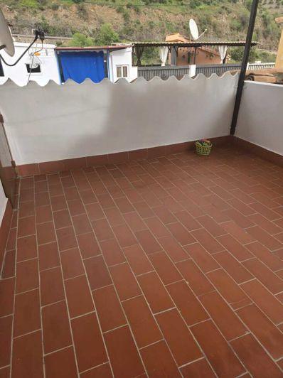 Image No.17-3 Bed Townhouse for sale