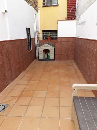 Image No.17-3 Bed Townhouse for sale