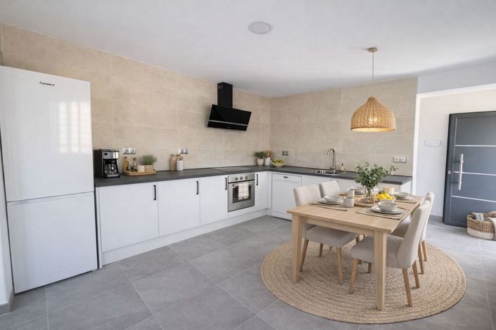 Image No.21-3 Bed Country House for sale