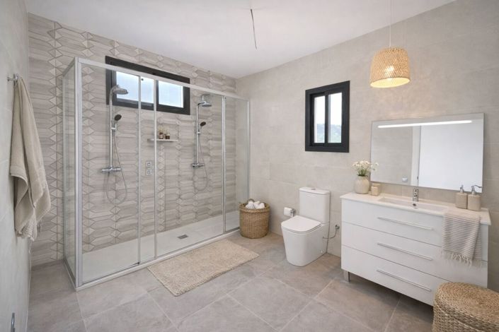 Image No.29-3 Bed Country House for sale