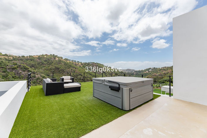 Image No.26-6 Bed Villa for sale
