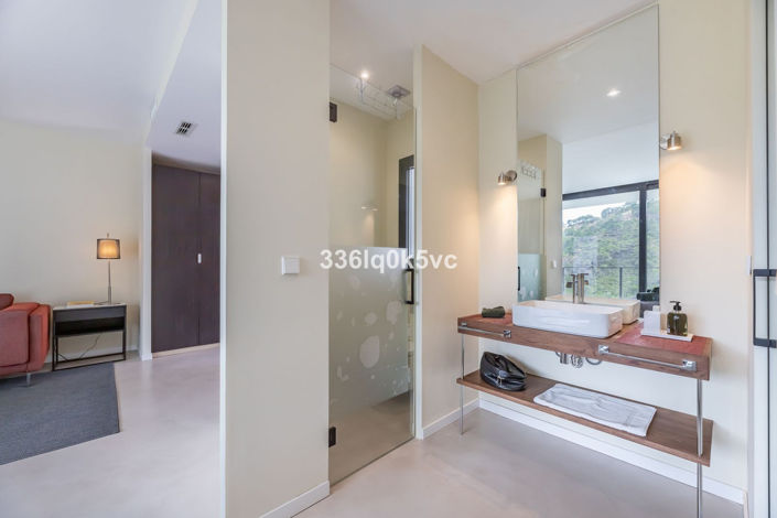 Image No.49-6 Bed Villa for sale