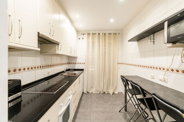 Image No.8-2 Bed Apartment for sale
