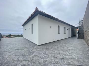 1 - Ribeira Brava, Villa